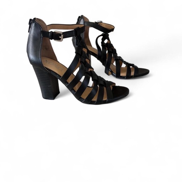 XOXO Shoes - XOXO Black Strappy Heels
